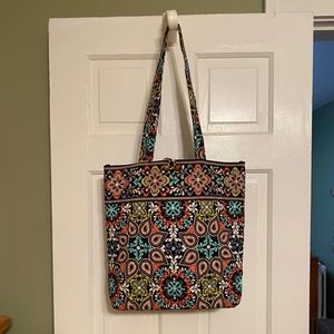 Vera Bradley NWOT colorful tote bag